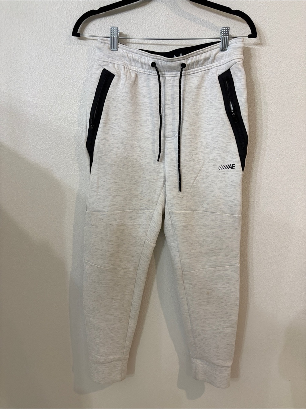 American Eagle Outfitters Light Heather Gray Jogger Pants with Black Trim XS